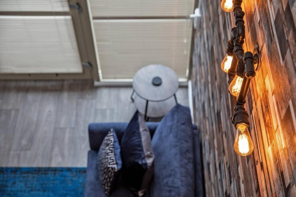 Victorian Tramsheds, Modern Apartment + Parking シェフィールド エクステリア 写真